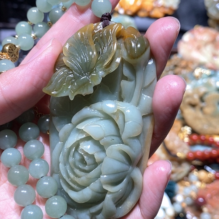 岫玉毛衣链未镶嵌