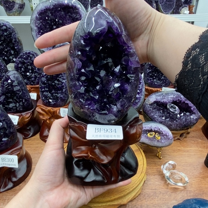 紫晶大型摆件（非配饰）未镶嵌