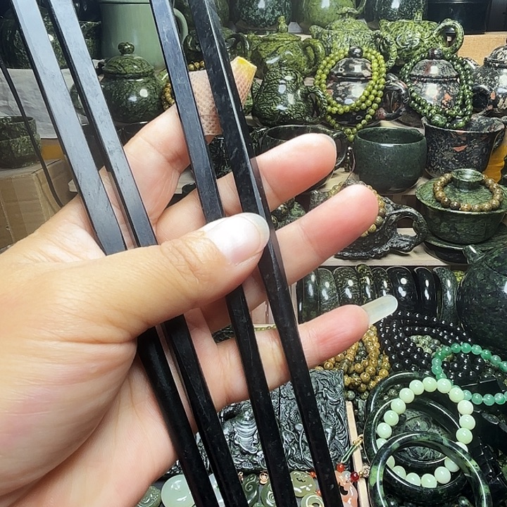 蛇纹石玉未镶嵌珠宝半成品藏玉药王石福利款黑包公筷子