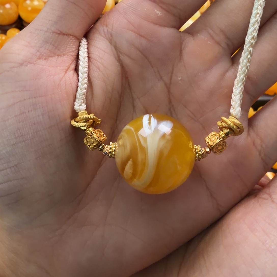 琥珀未镶嵌珠宝奇石26m