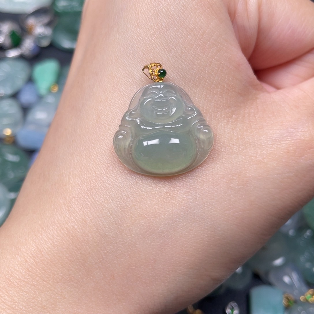 翡翠颈饰18K金镶嵌翡翠