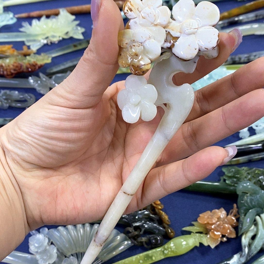 蛇纹石玉发簪未镶嵌