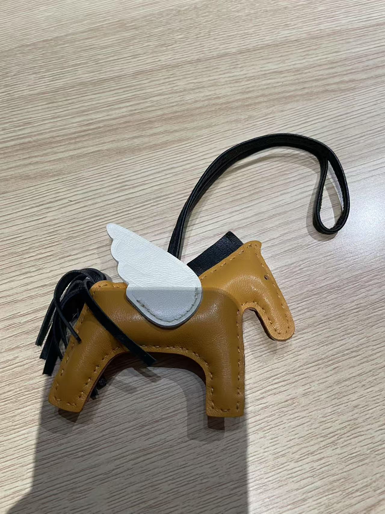 【方宇】牛角（箱包小马挂件挂饰6）