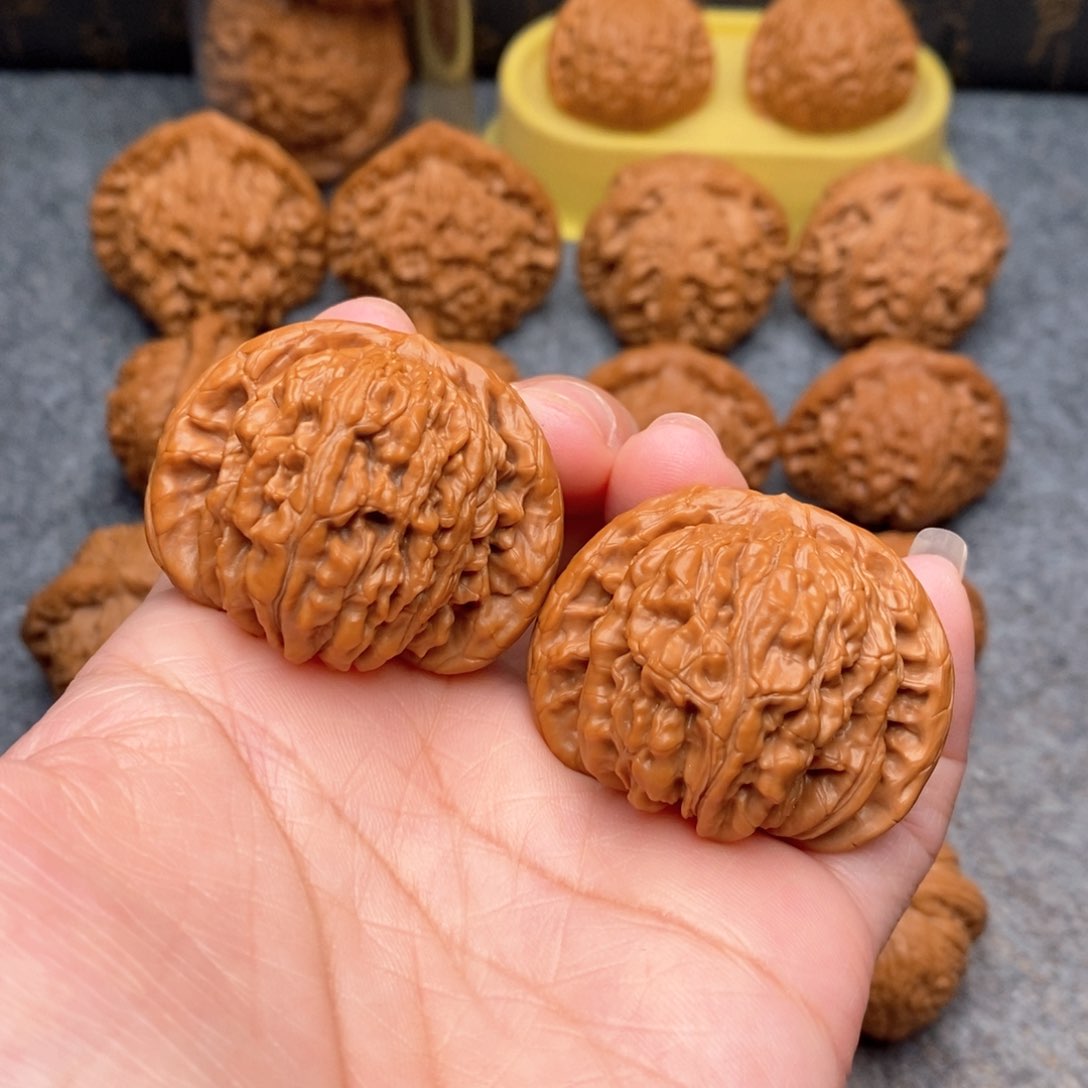 文玩核桃把件精品特价四座楼42