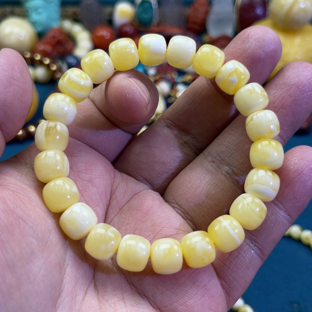 琥珀未镶嵌珠宝奇石28