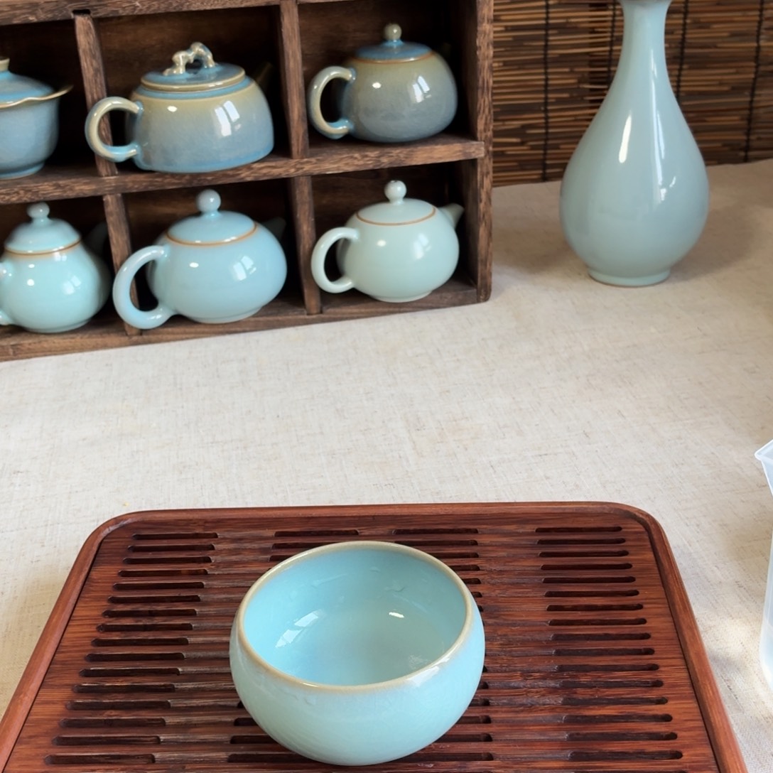 摆件陶宽口杯微瑕