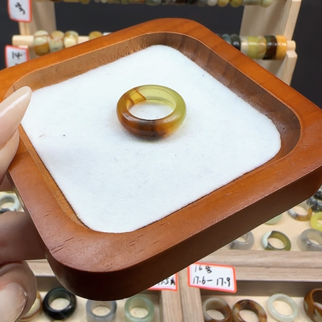 蛇纹石玉岫玉内径17. 4合金丫**青