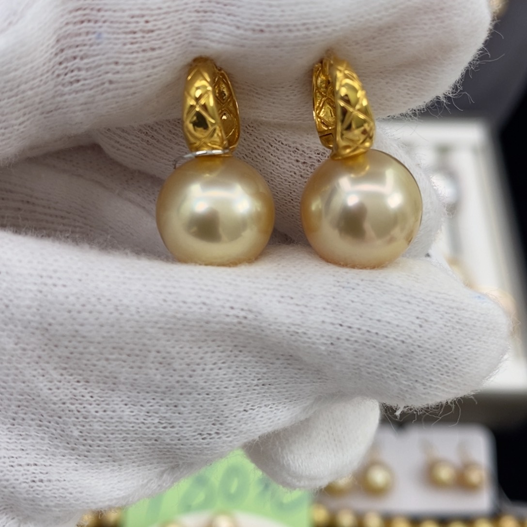 海水珍珠耳饰18K金镶嵌12-13m m