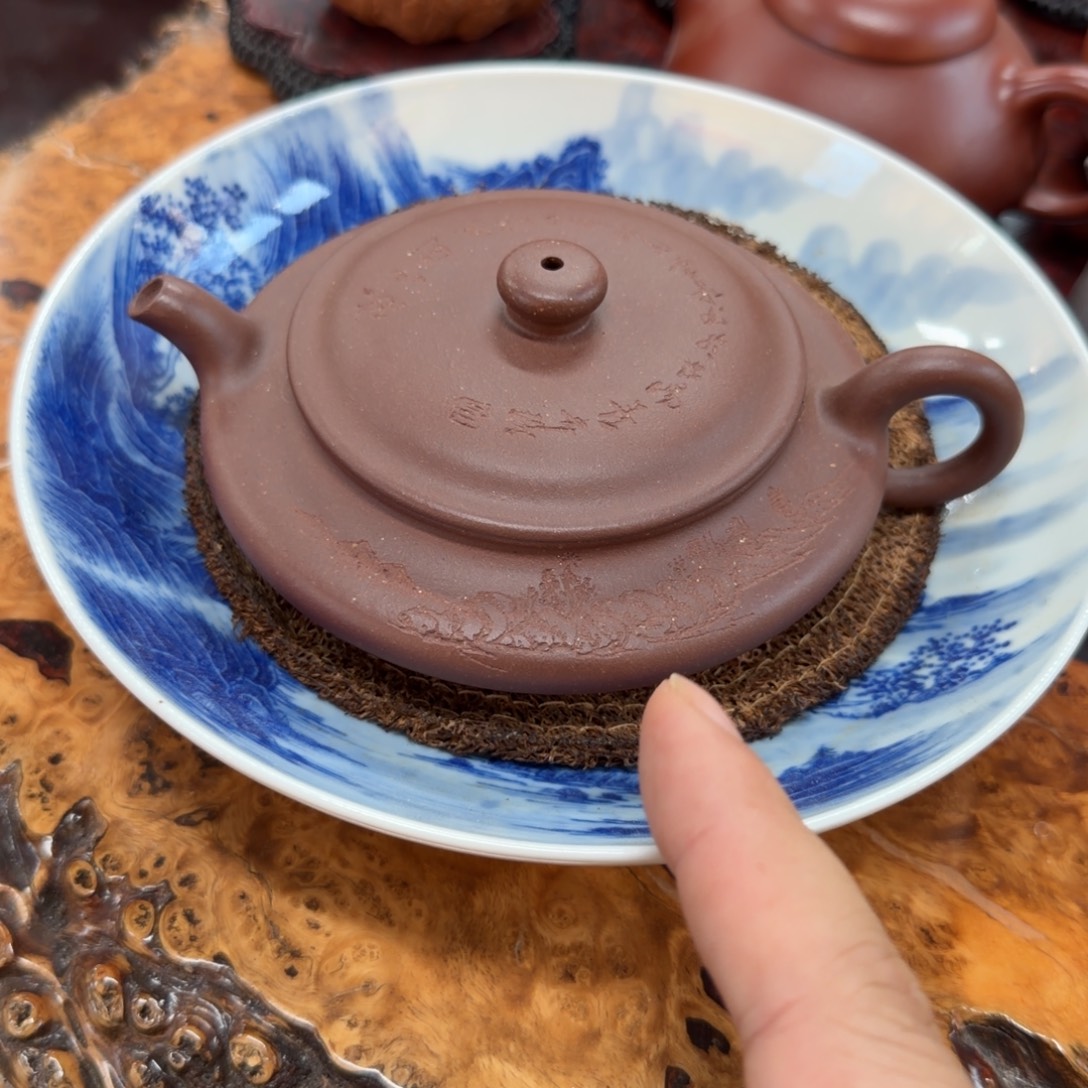 茶壶紫砂周盘刻绘
