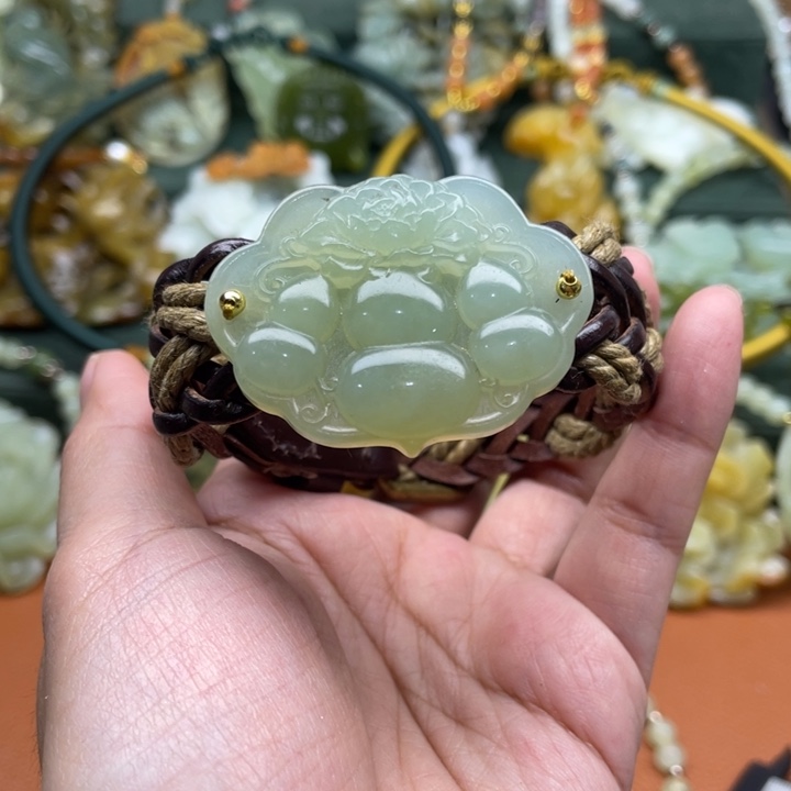 蛇纹石玉手牌合金