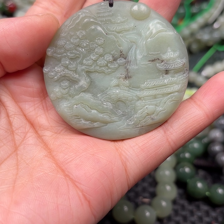 和田玉未镶嵌颈饰