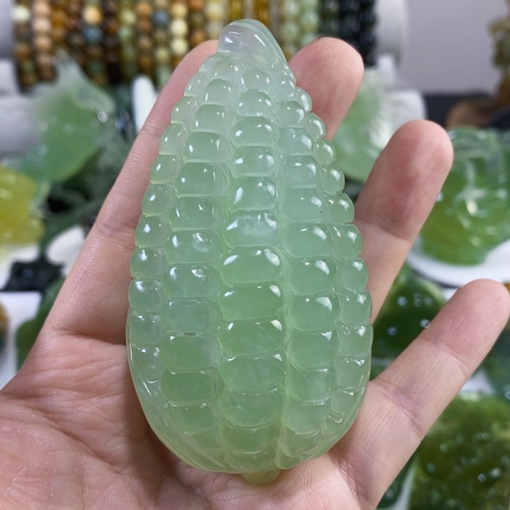 未镶嵌岫玉手把件