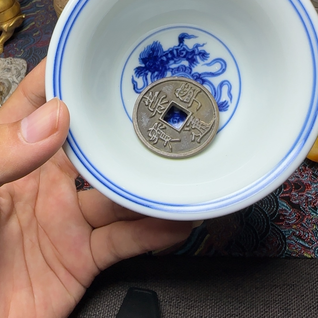 粉彩和合二仙苹果尊