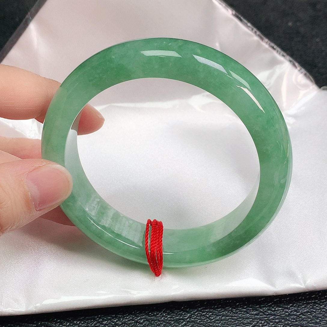 翡翠手镯未镶嵌58➕