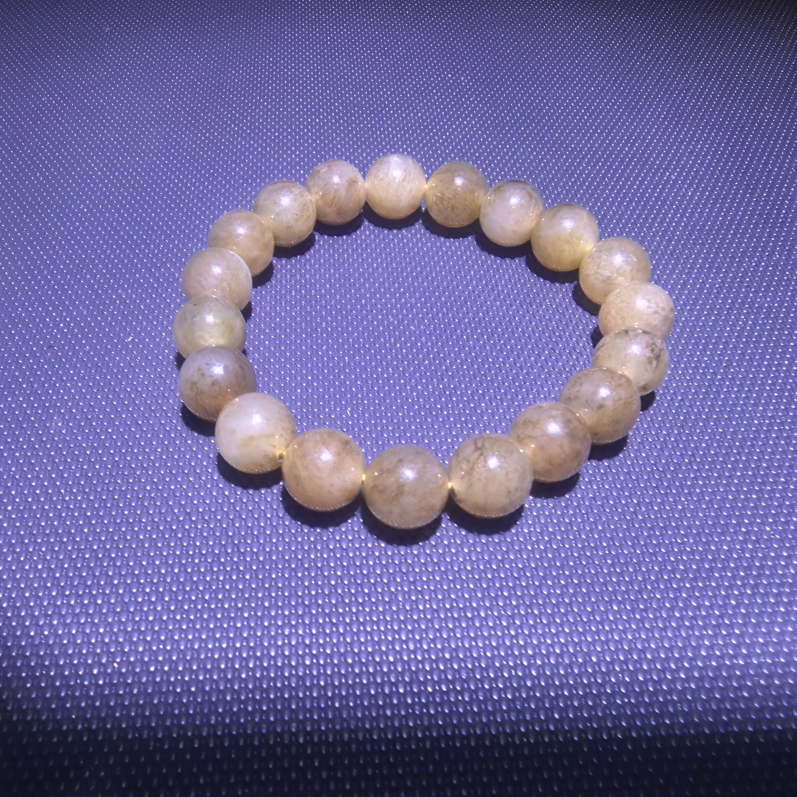 和田玉糖料卡10圆珠手串