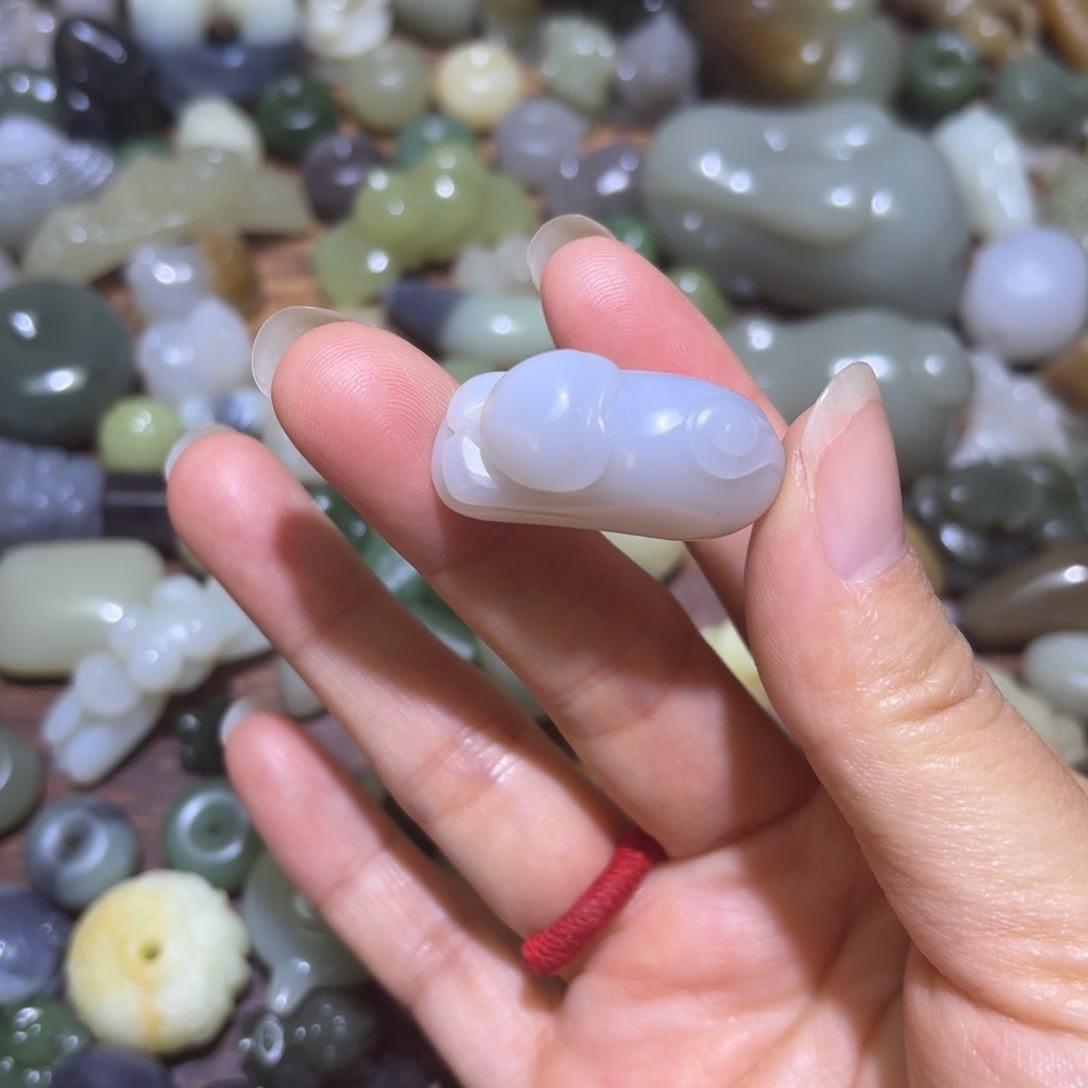 和田玉未镶嵌珠宝半成品