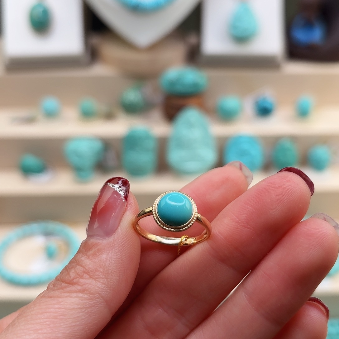 绿松石配饰18K金镶嵌