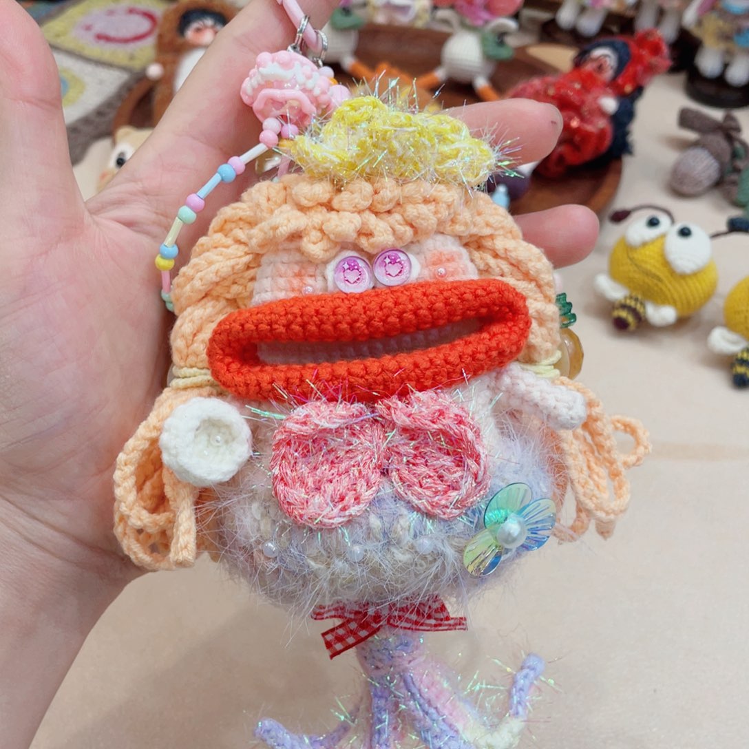 雨***。编织品美人鱼大嘴耳机包雨巷
