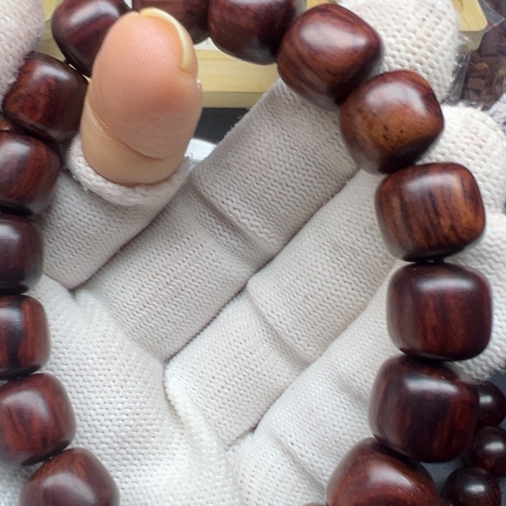 诺***）藤类木本 海南红降花梨公1112