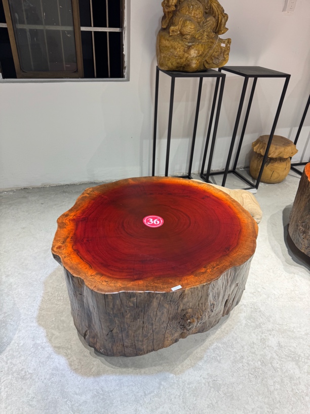 特价原木树墩桌围炉煮茶送一个凳子
