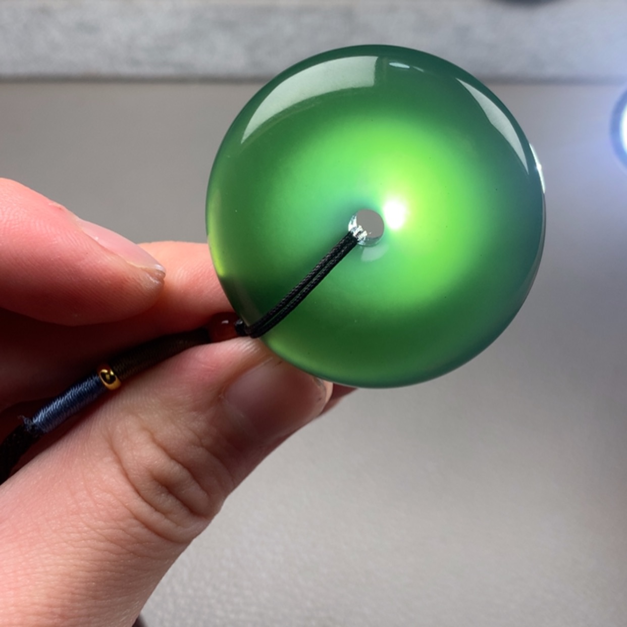 【闪购商品】未镶嵌蛇纹石玉岫玉