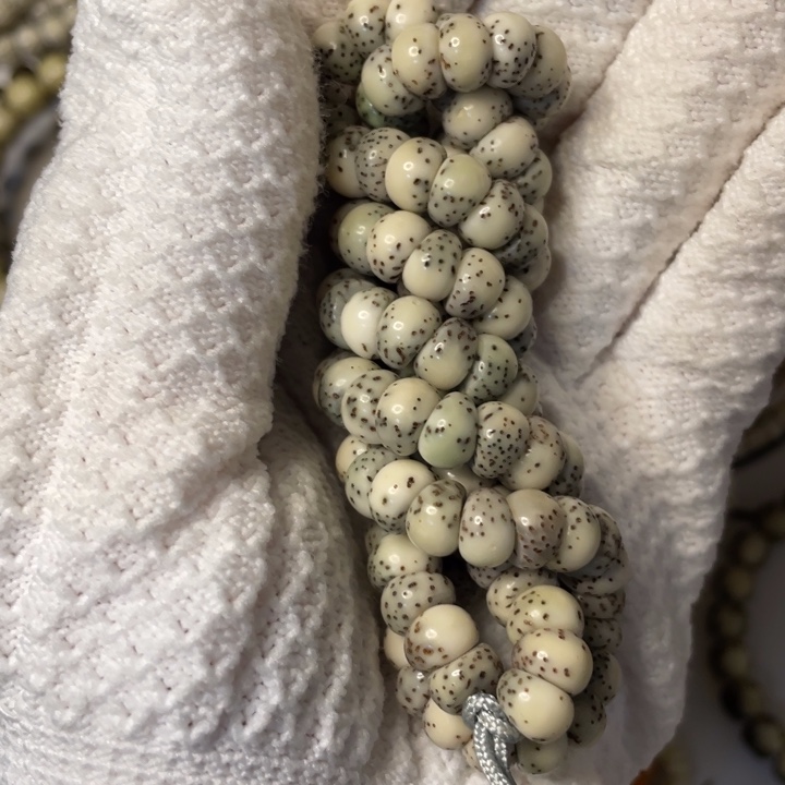 星月菩提手串糯冰蒜瓣大肠108卡8尺寸