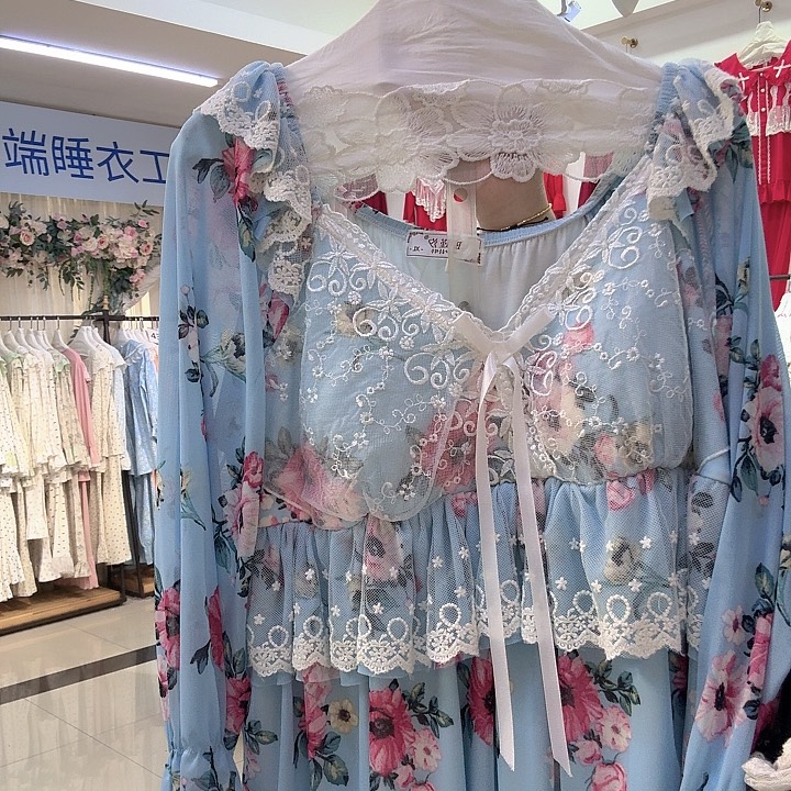 三醋酯纤维宫廷款两件套