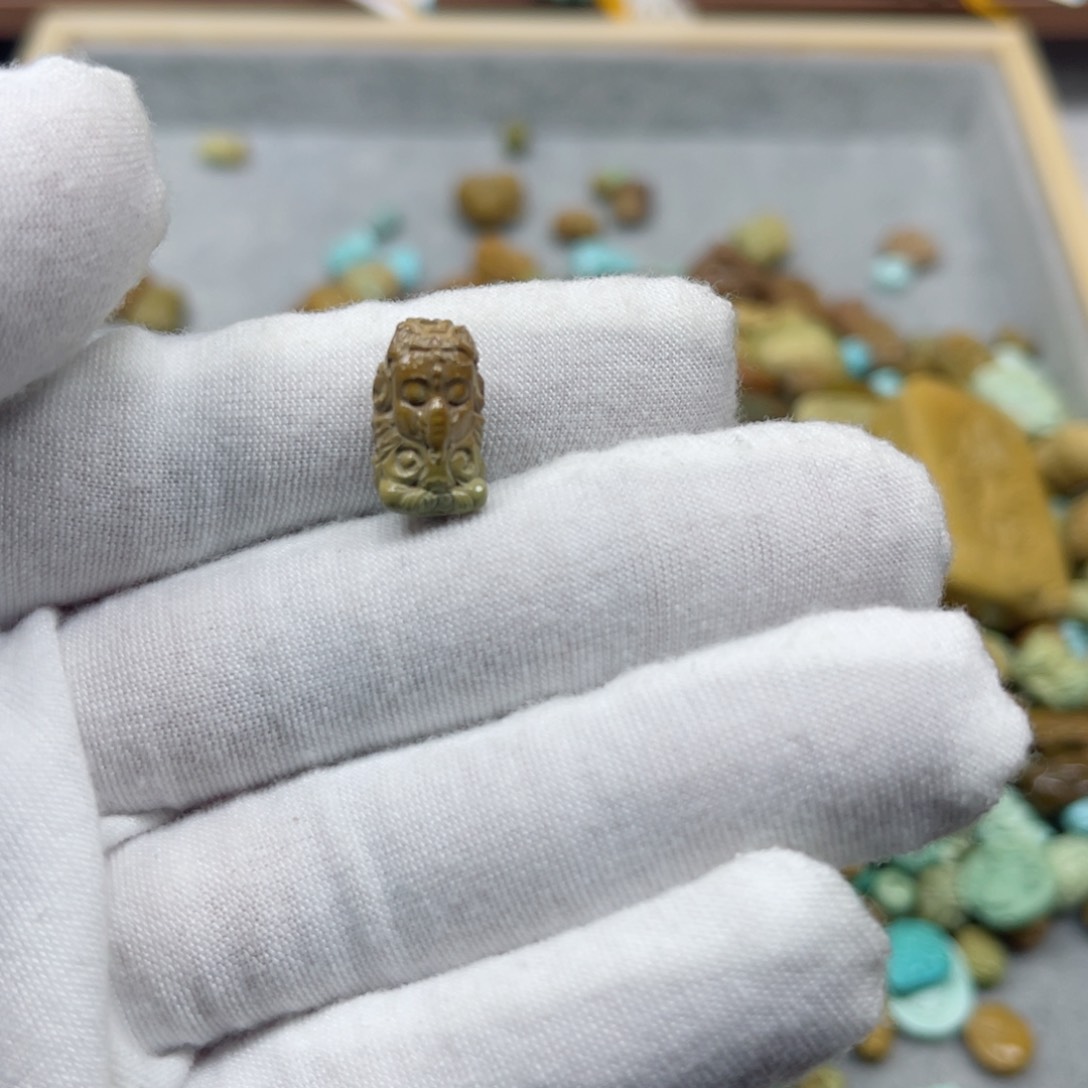 绿松石挂件未镶嵌