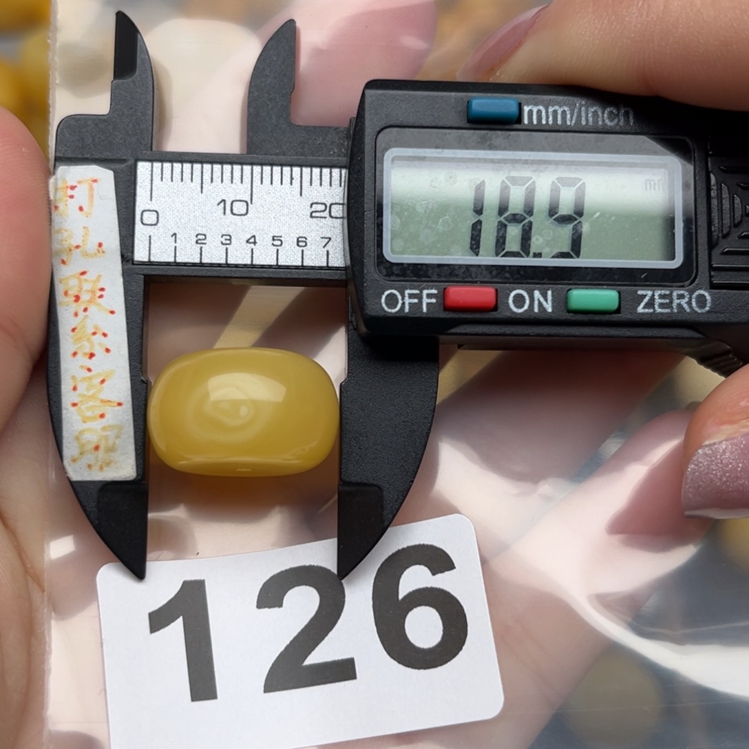 蜜蜡裸石未镶嵌9**9蜜蜡