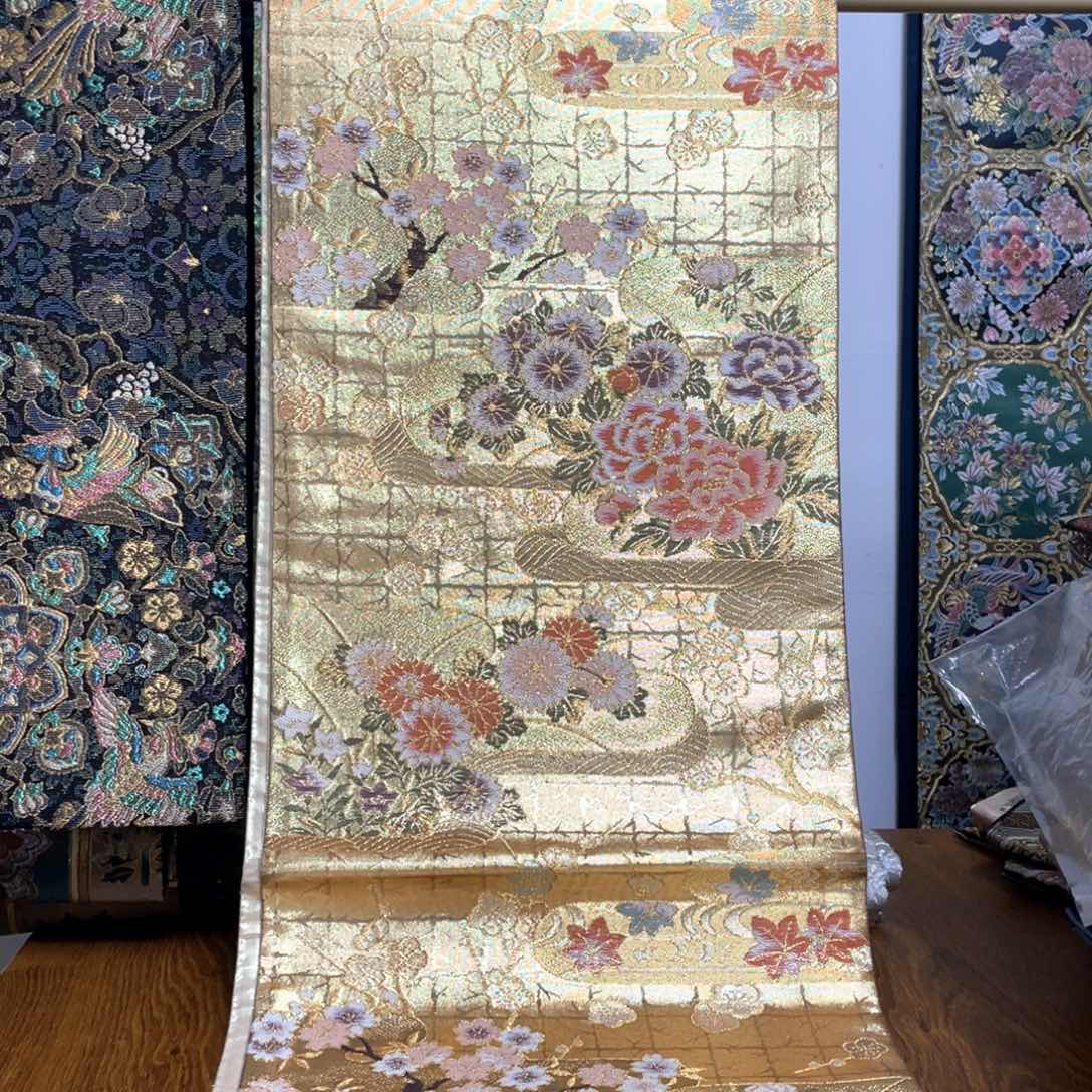 织绣织锦，织锦，织锦