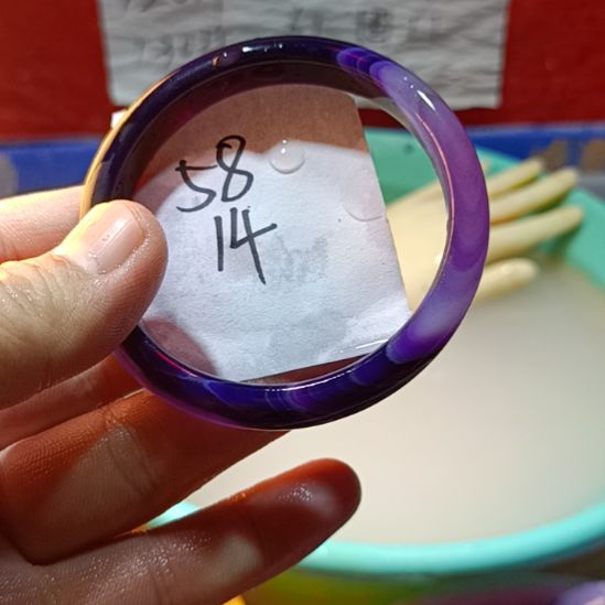 玛瑙/玉髓手镯未镶嵌