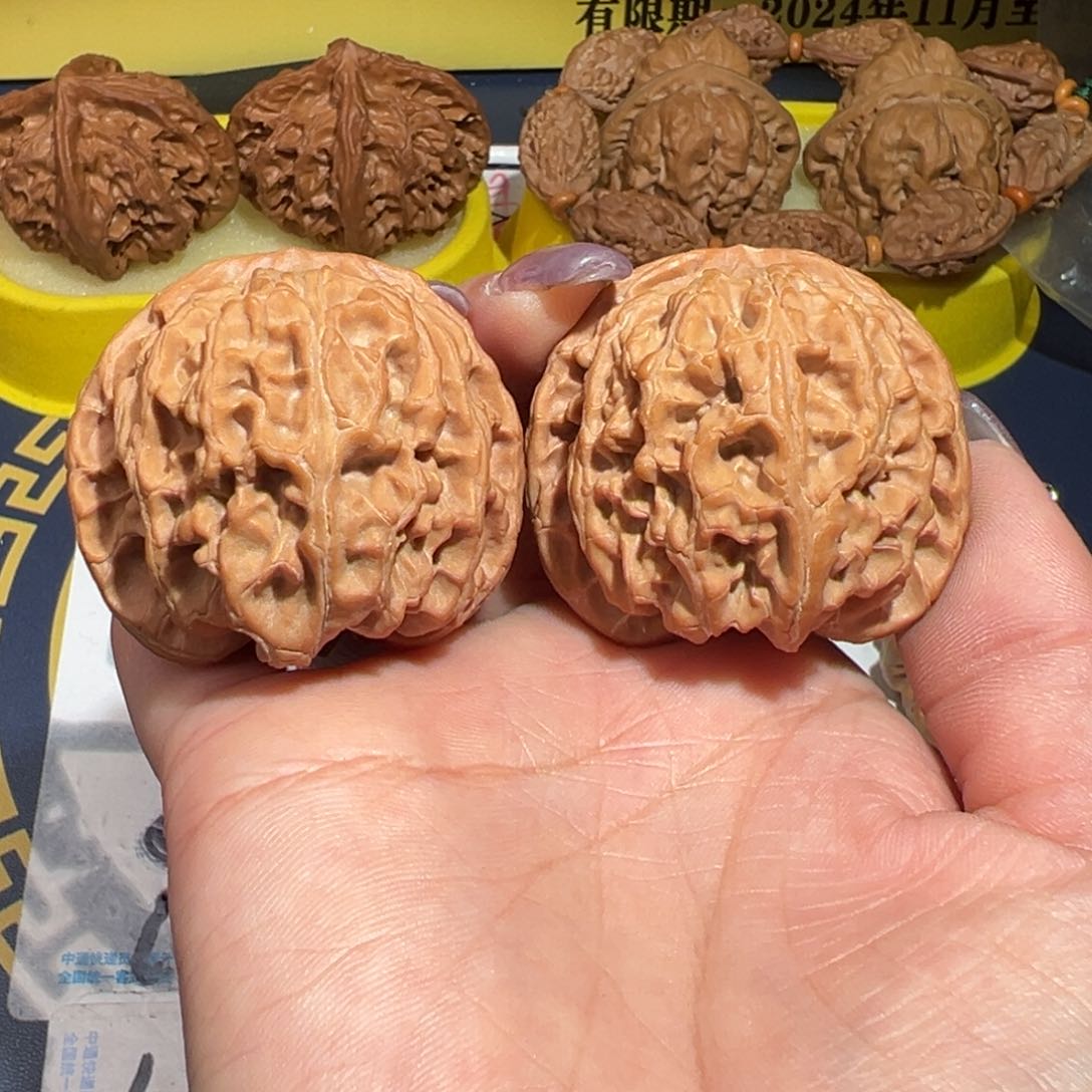 文玩核桃把件精品苹果43