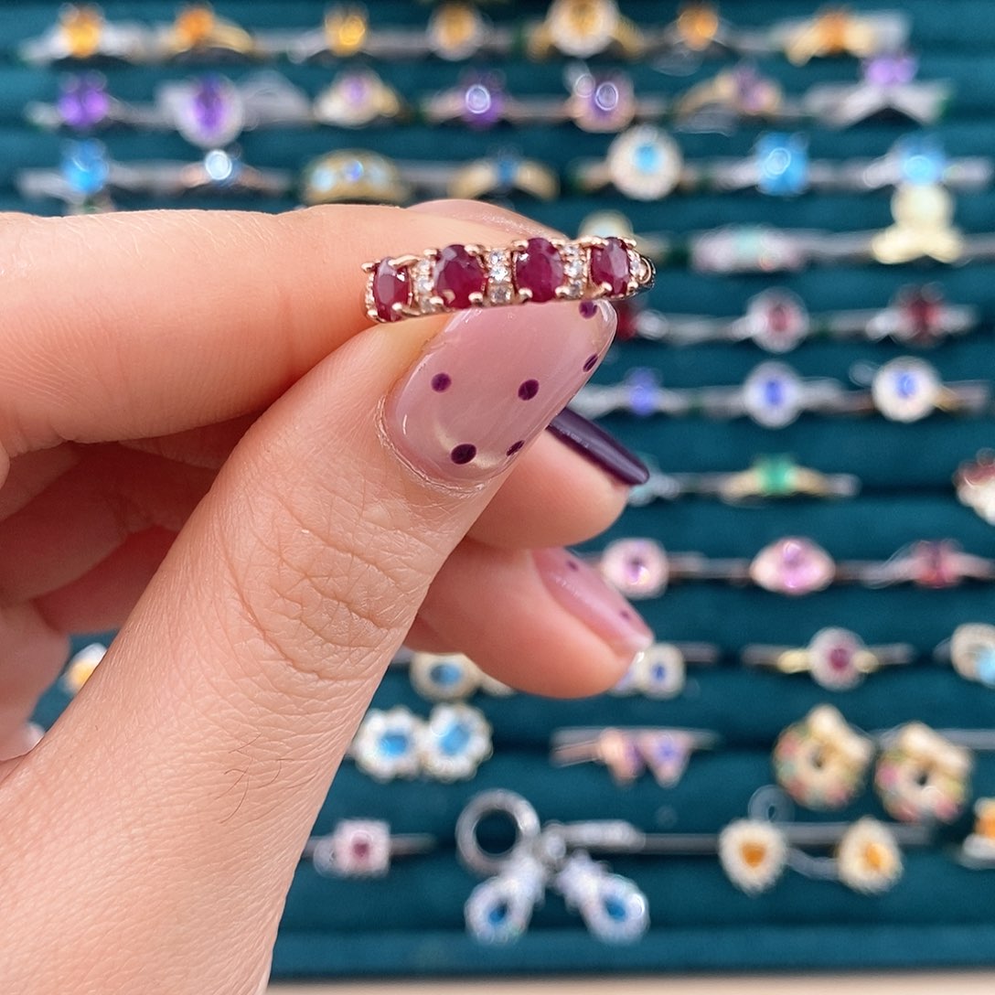 银S925镶嵌戒指红宝石戒指