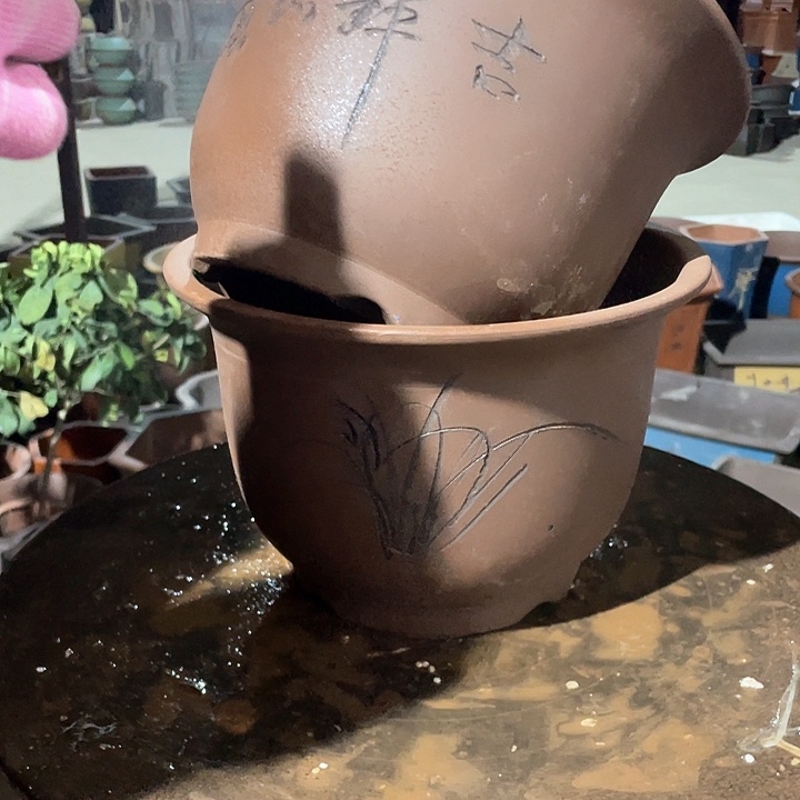 紫砂花盆25+25平角金钟