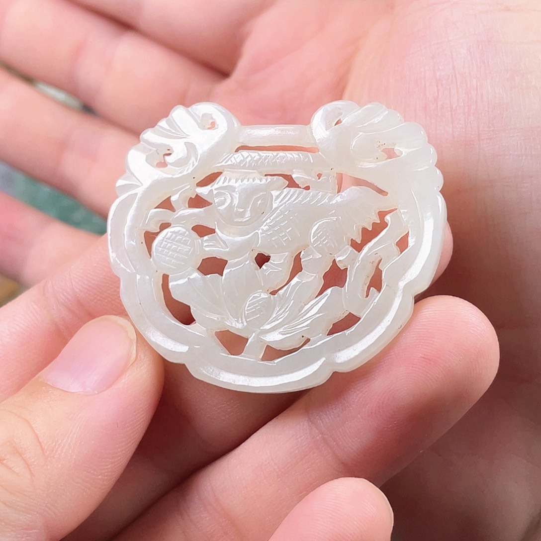 和田玉（糖玉）未镶嵌颈饰