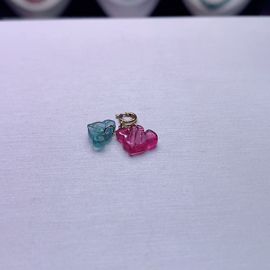 碧玺小滴溜18K金镶嵌碧玺小滴溜