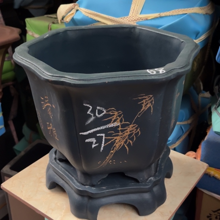 紫砂花盆紫砂花盆