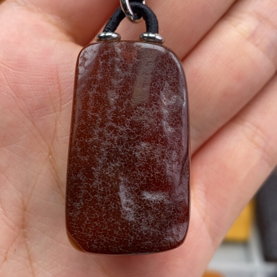 琥珀吊坠(赠链)未镶嵌