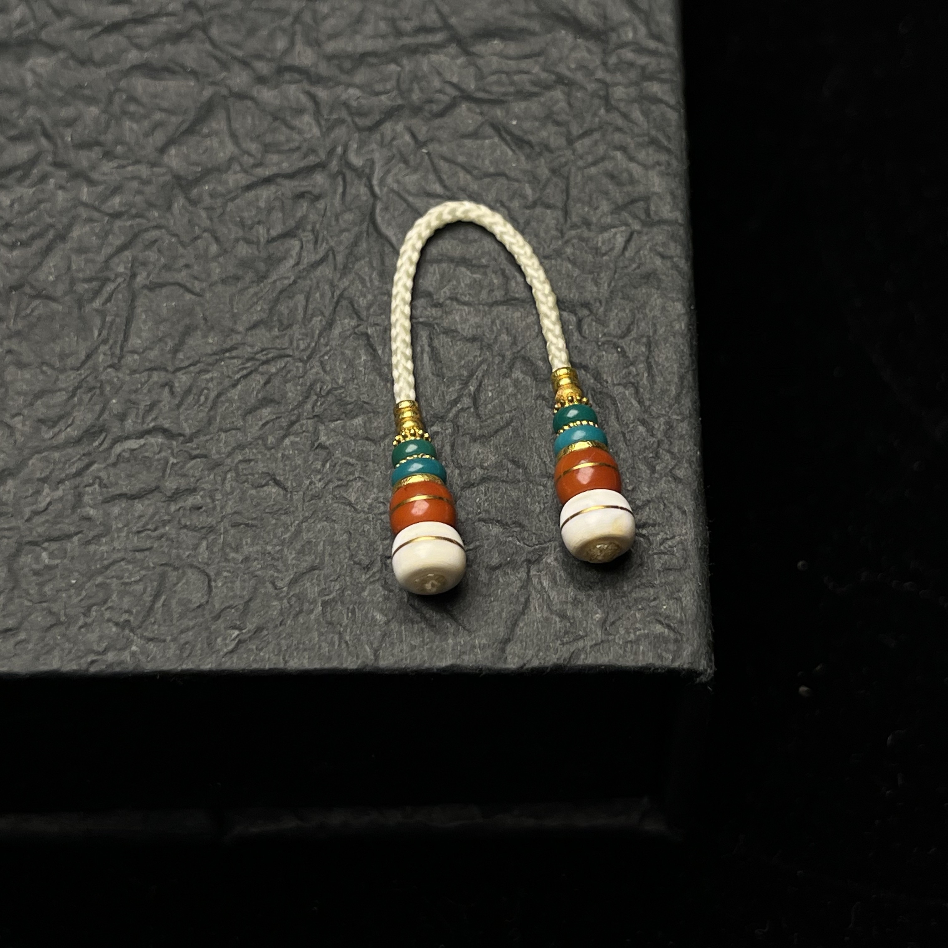 白蜜蜡 瓦西南红套装弟子珠 5.5mm 全品无暇