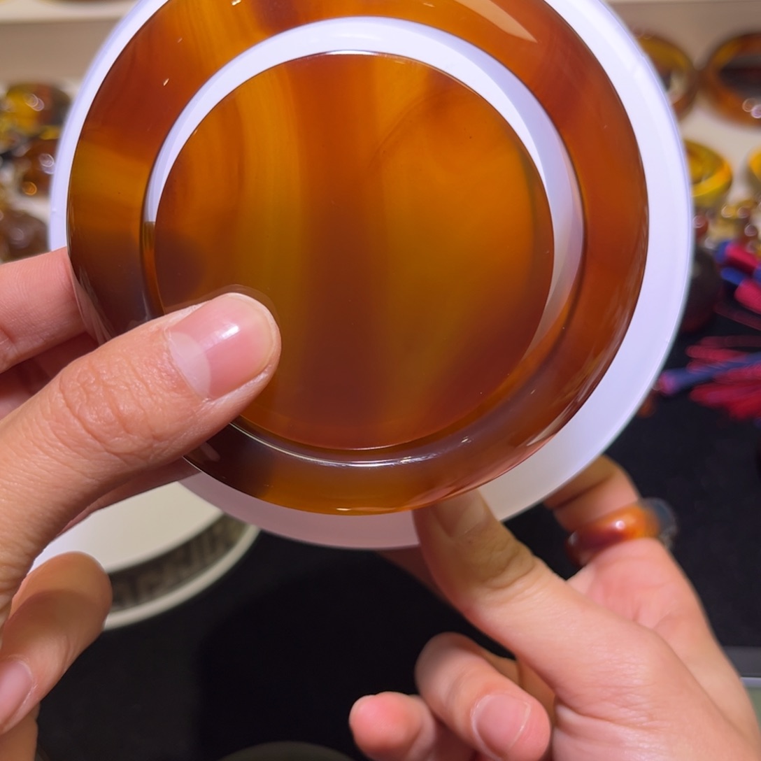 琥珀手镯未镶嵌荷手镯62/26