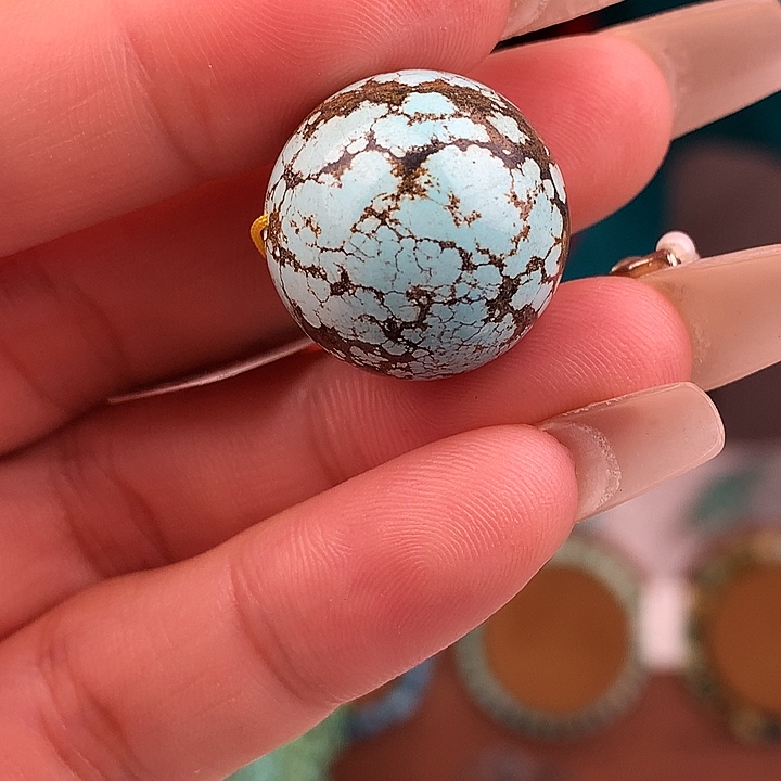 绿松石未镶嵌原矿