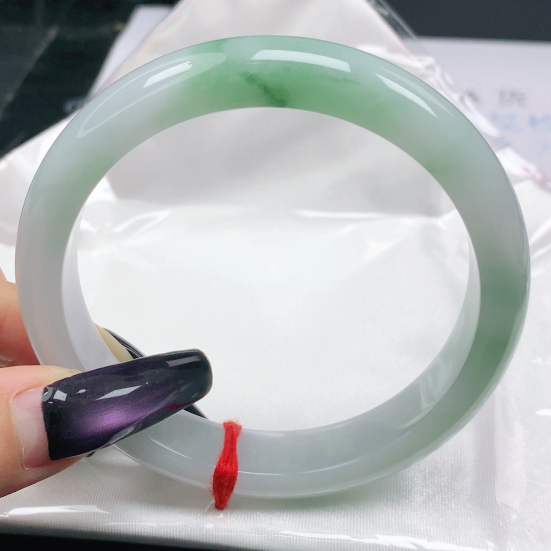 未镶嵌手镯翡翠翡翠61.2白底青飘绿花正圈