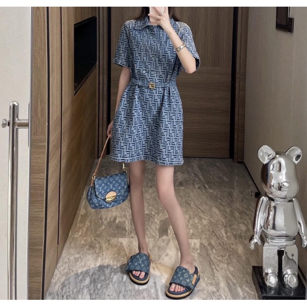 妃鱼/芬迪/棉/连衣裙/95新/M10/9