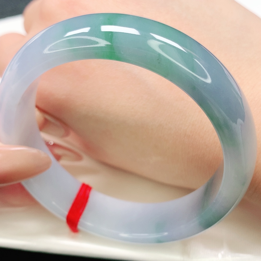 未镶嵌手镯翡翠完美60