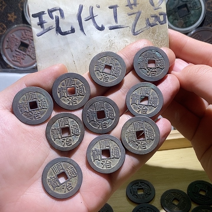 铜现代翻砂制作工艺品