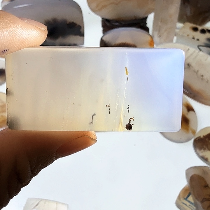 玛瑙/玉髓未镶嵌珠宝半成品