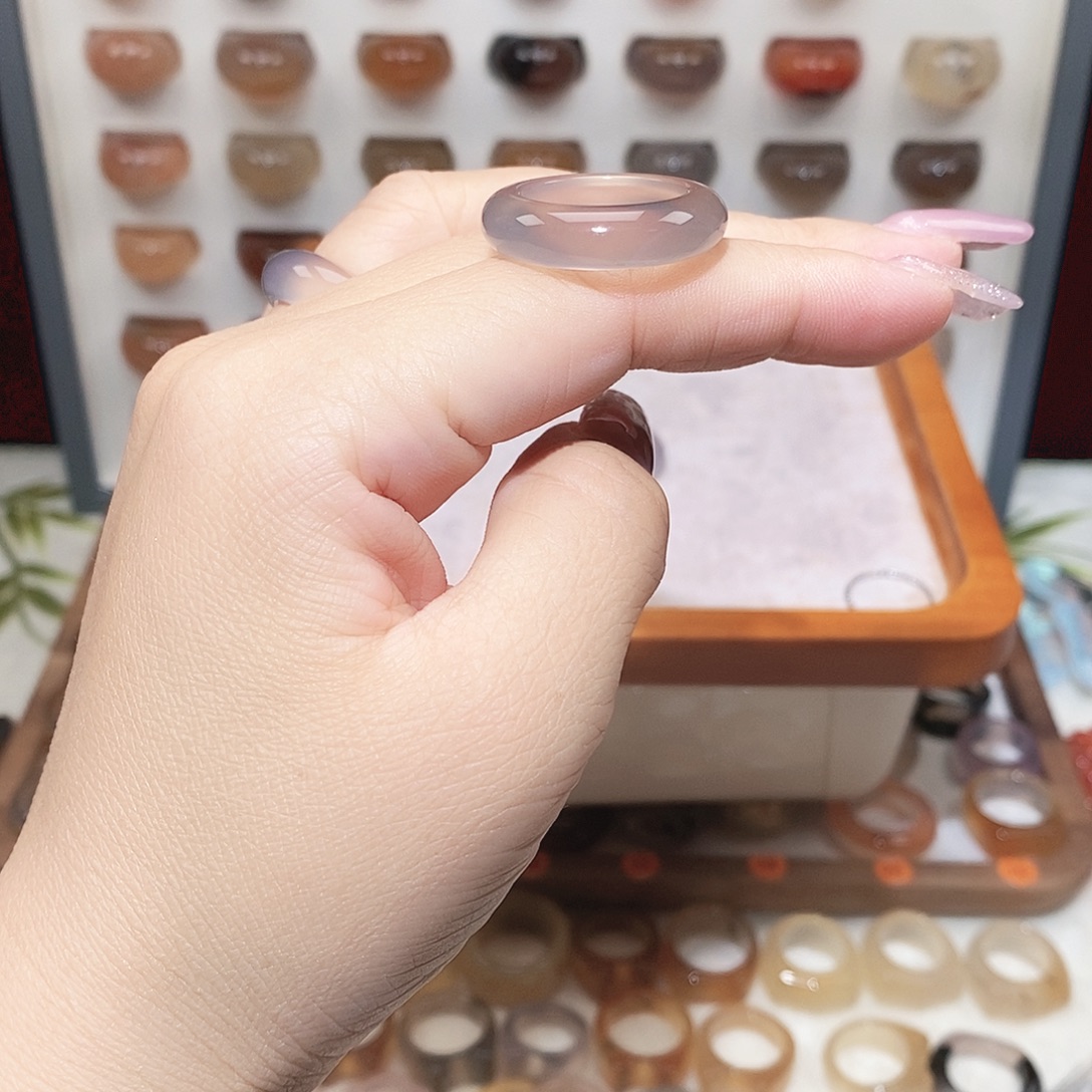 小***儿玛瑙/玉髓未镶嵌戒指港17