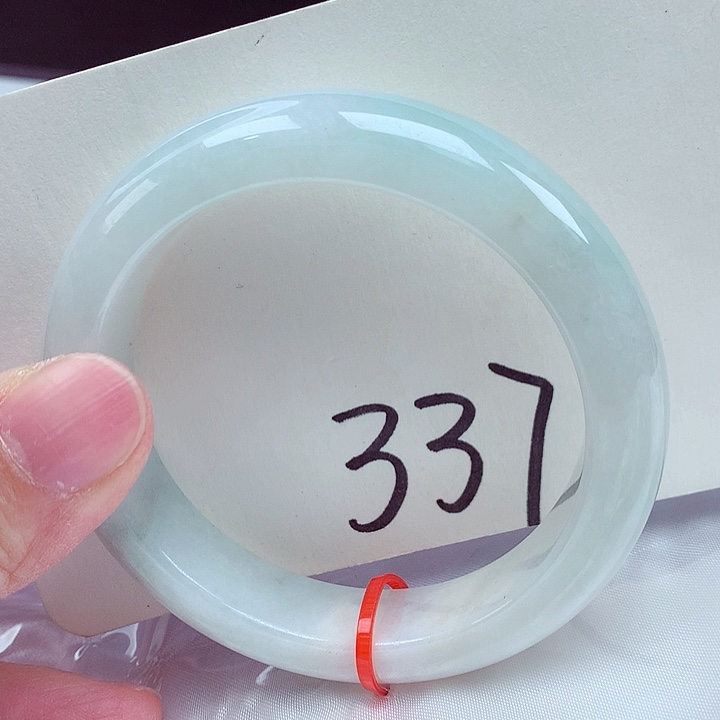 翡翠未镶嵌手镯翡翠