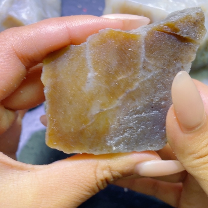 和田玉未镶嵌珠宝半成品