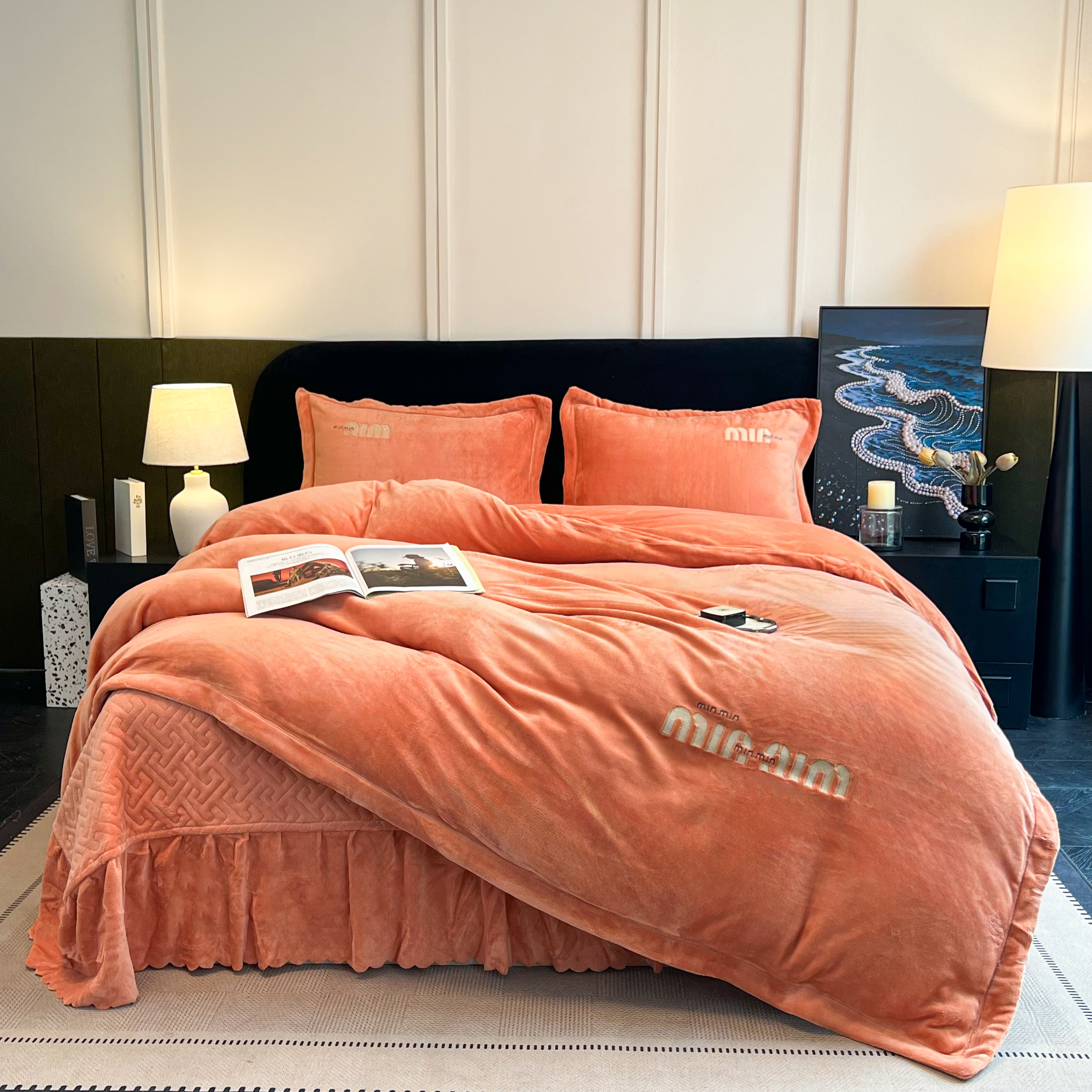 童蝶秋冬加厚防寒刺绣牛奶绒四件套高克重保暖柔软韩版床盖双面绒